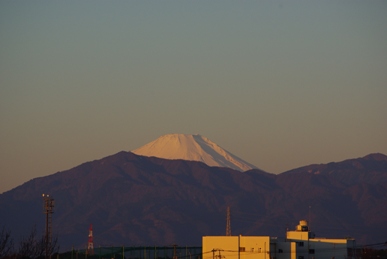2011年初日に輝く富士山.JPG