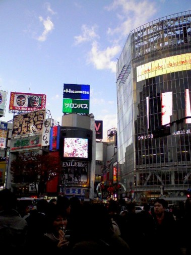 渋谷駅前